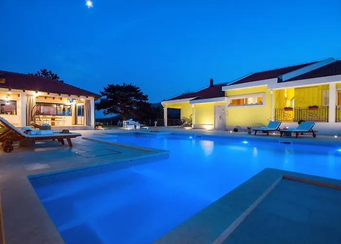 Villa Delmati *