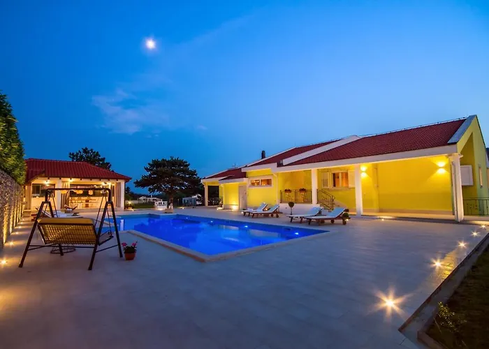 Delmati Villa Tugare