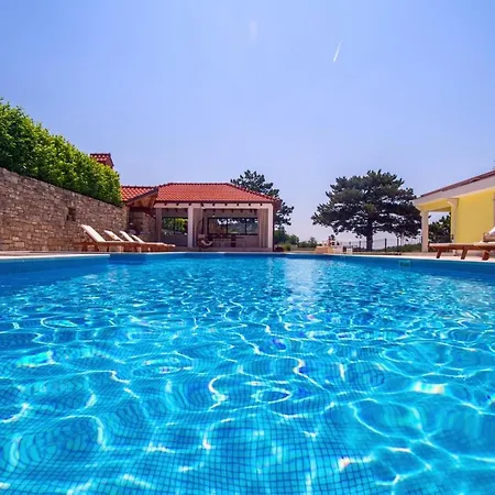 Villa Delmati *